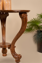 Load image into Gallery viewer, Cicero Carved Corner Table